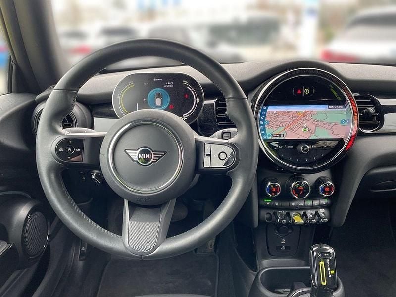 Gebraucht Mini Cooper SE Classic 135 kW (184 PS) 2023 Silber Kleinwagen