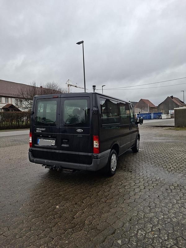 Gebraucht Ford Transit Tourneo 86 PS (63 kW) 2010 Schwarz Van / Kleinbus