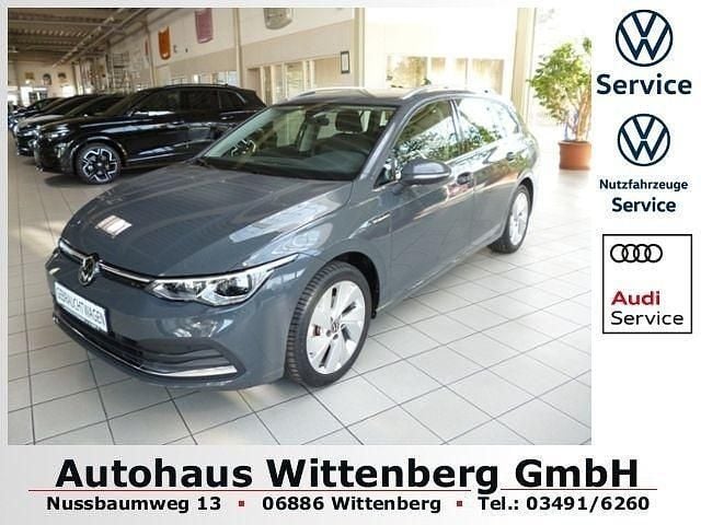 Gebraucht VW Golf VIII Style 150 PS (110 kW) 2023 Grau Kombi
