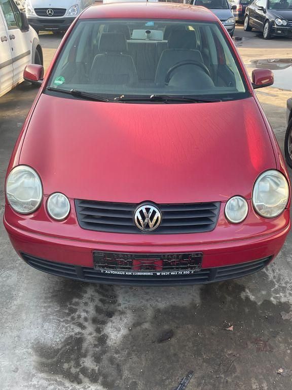 Gebraucht VW Polo Basis 54 PS (39 kW) 2003 Rot Limousine