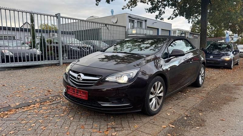 Gebraucht Opel Cascada Edition 170 PS (125 kW) 2016 Braun Cabrio