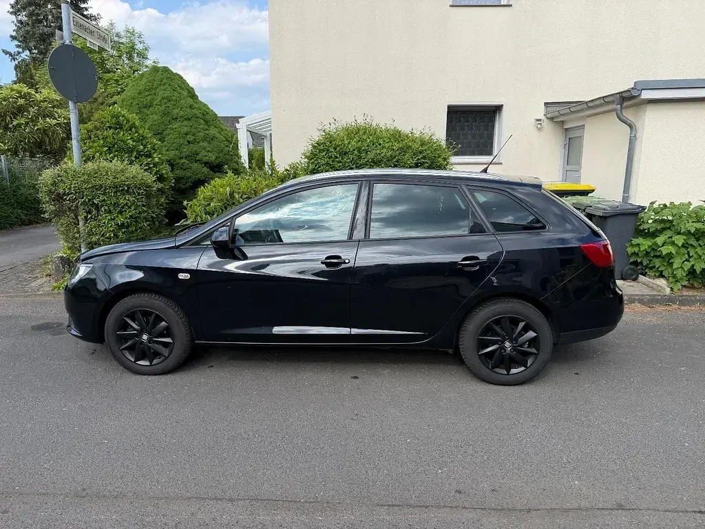 Gebraucht Seat Ibiza Style 105 PS (77 kW) 2014 Schwarz Limousine