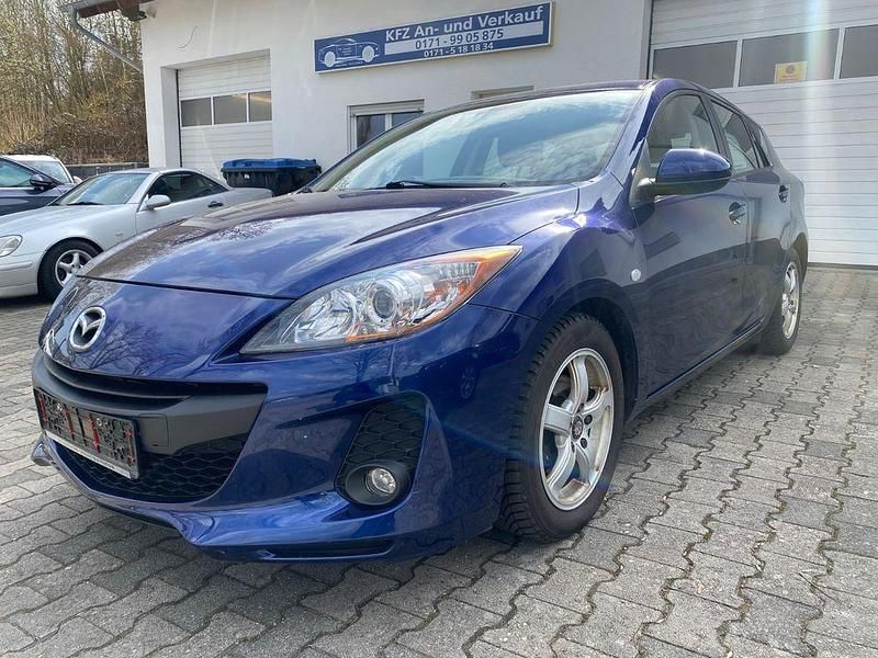 Gebraucht Mazda 3 Edition 105 PS (77 kW) 2012 Blau Limousine
