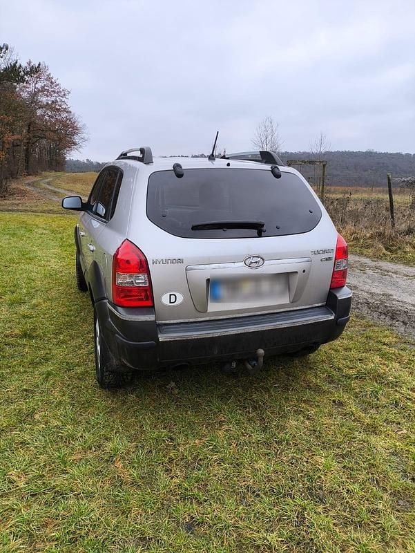 Gebraucht Hyundai Tucson 113 PS (83 kW) 2005 Silber SUV