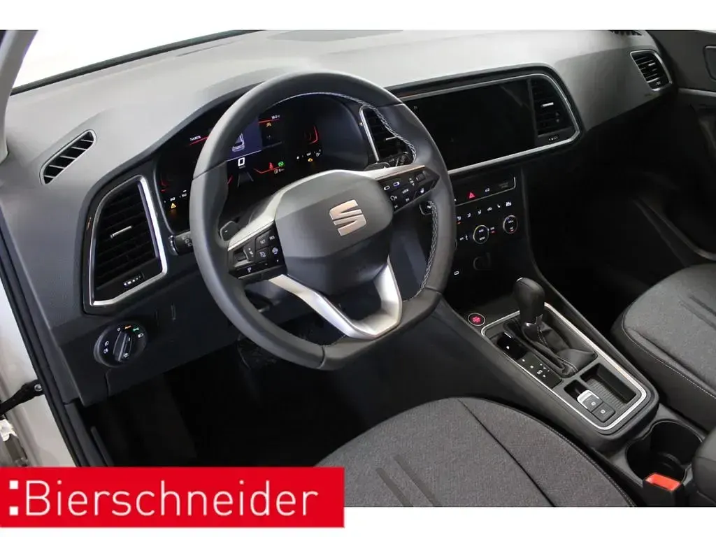 Neu Seat Ateca 150 PS (110 kW) 2026 Weiss SUV
