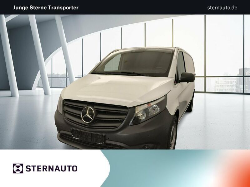 Weiß Gebraucht 2022 Mercedes Vito Van / Kleinbus | 32.666 € (Guter Preis) - Bild 1/4