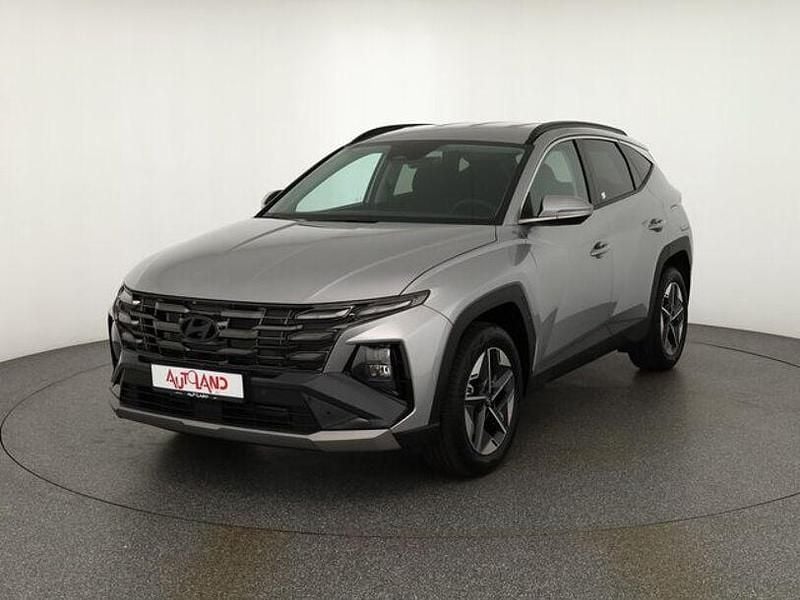 Neu Hyundai Tucson 150 PS (110 kW) 2025 Silber SUV