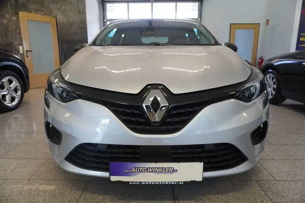 Gebraucht Renault Clio V Life 67 PS (49 kW) 2021 Grau Limousine