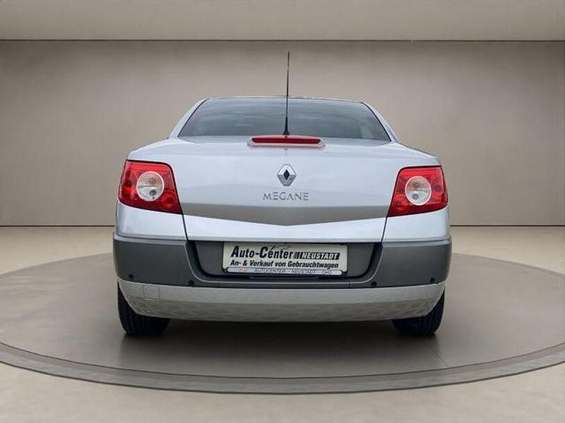Gebraucht Renault Mégane II 96 PS (70 kW) 2005 Silber