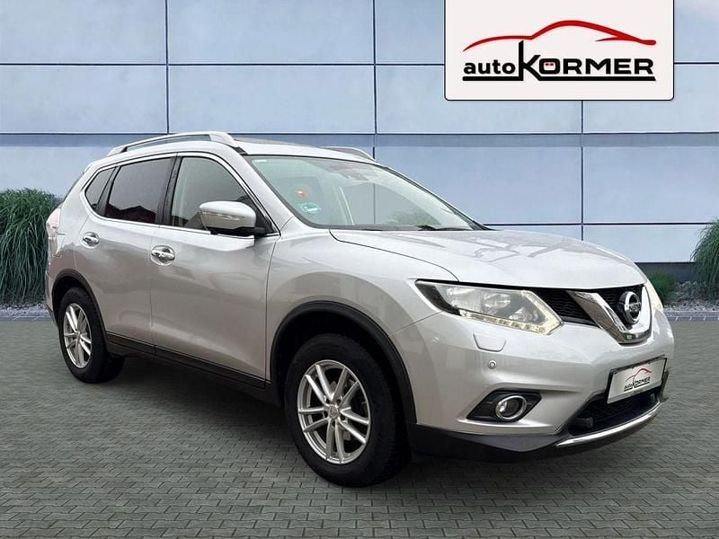 Silver metallic Gebraucht 2016 Nissan X-Trail 360º SUV | 12.890 € (Guter Preis) - Bild 1/4