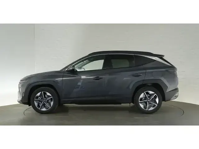 Gebraucht Hyundai Tucson Trend 215 PS (158 kW) 2024 Grau SUV
