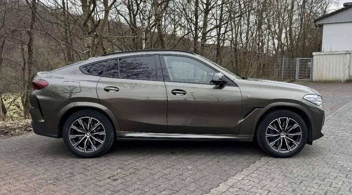 Gebraucht BMW X6 M 530 PS (389 kW) 2020 SUV