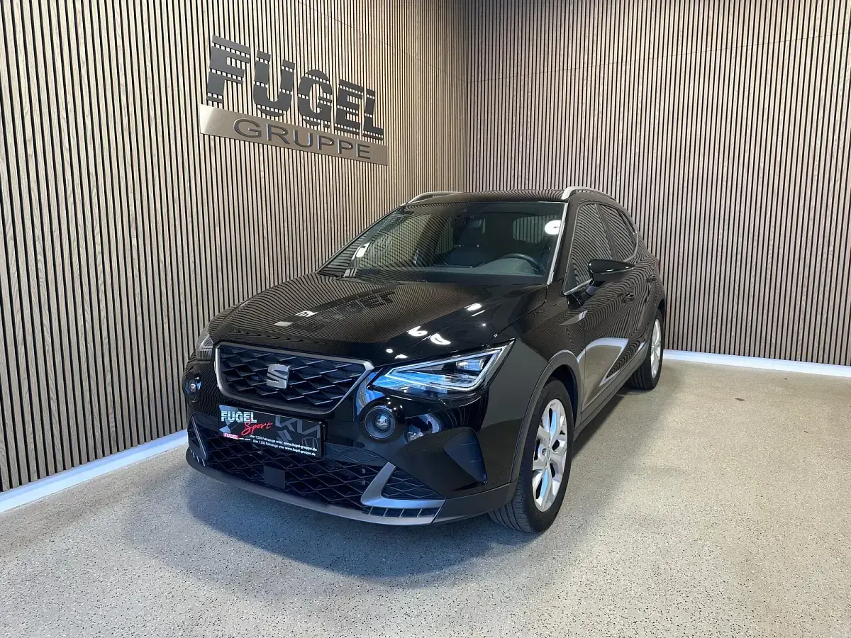 Gebraucht Seat Arona FR-Line 95 PS (69 kW) 2025 Midnight schwarz met. SUV