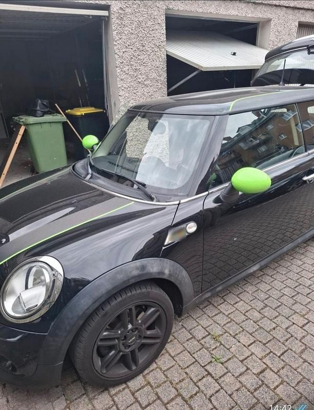 Second-hand Mini ONE 98 CP (72 kW) 2013 Negru Hatchback