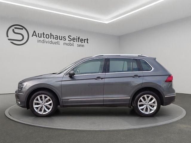 Gebraucht VW Tiguan Highline 190 PS (139 kW) 2020 Indiumgrau metallic (metallic) SUV