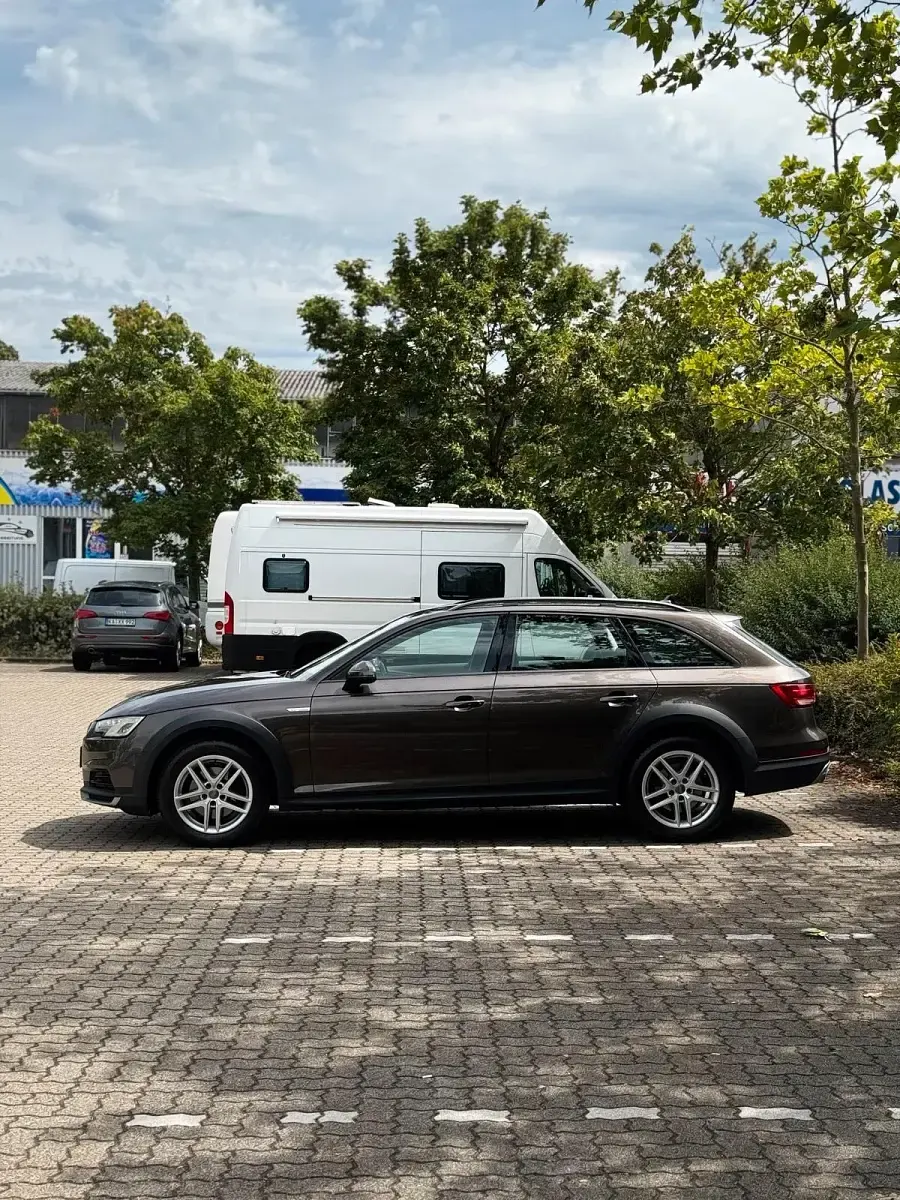 Gebraucht Audi A4 Allroad 150 PS (110 kW) 2017 Braun Kombi