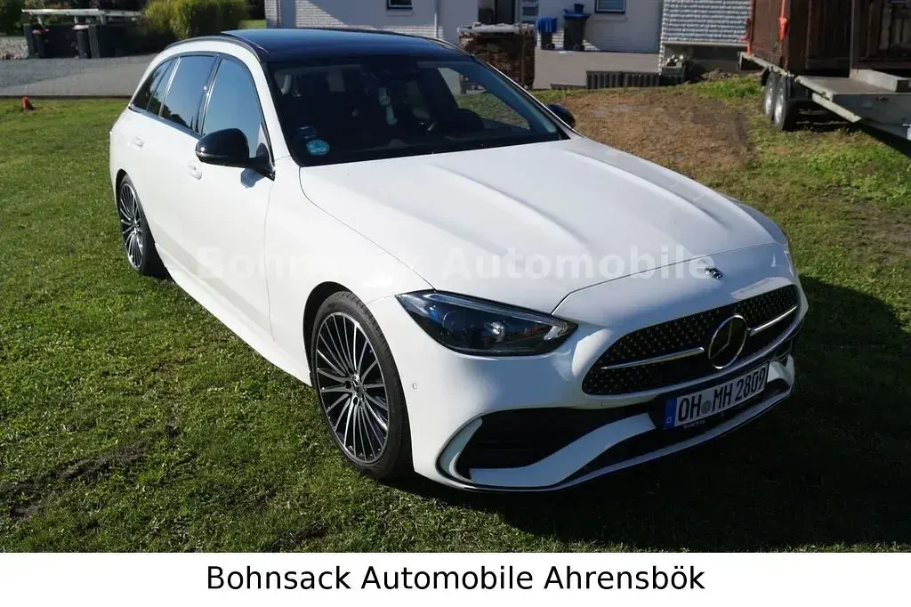 Gebraucht Mercedes C300 AMG 258 PS (189 kW) 2022 Weiß Kombi