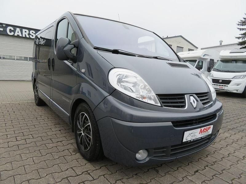 Gebraucht Renault Trafic 114 PS (83 kW) 2012 Grau Van / Kleinbus