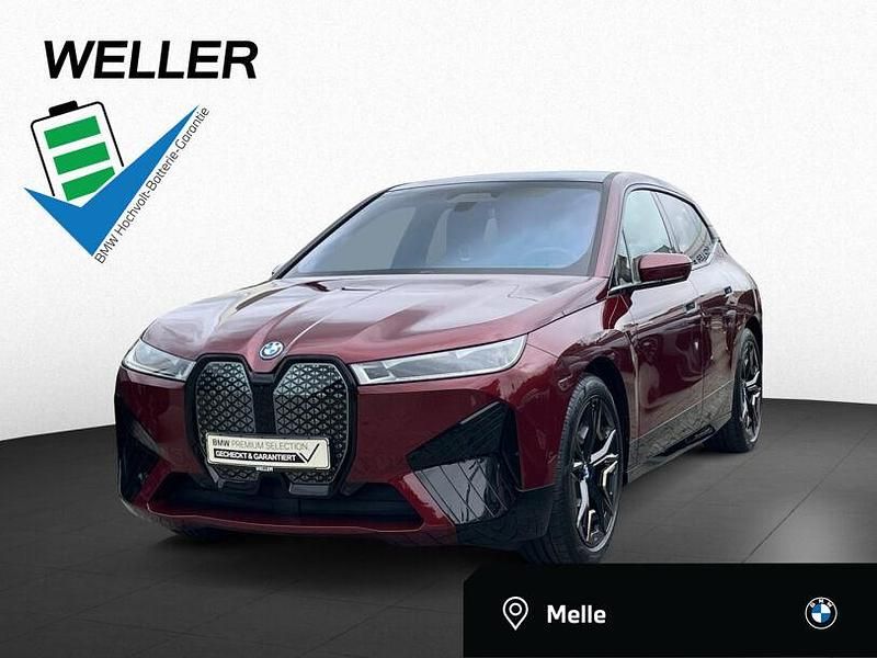 Aventurinrot iii (rot) Gebraucht 2024 BMW iX Comfort Edition SUV | 59.750 € (Etwas zu teuer) - Bild 1/4