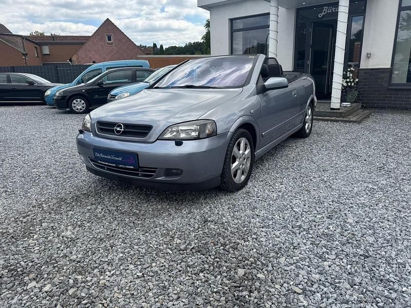 Grau Gebraucht 2005 Opel Astra Cabriolet Cabrio | 2.499 € (Fairer Preis) - Bild 1/4