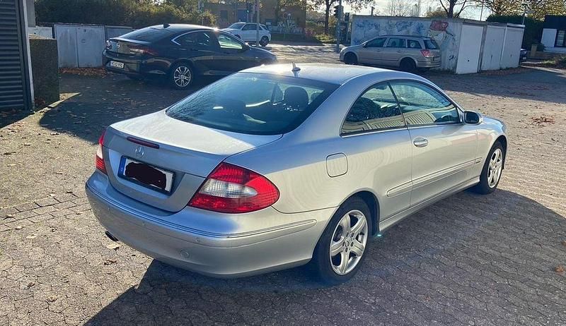 Gebraucht Mercedes CLK200 Elegance 163 PS (119 kW) 2007 Silber Coupé