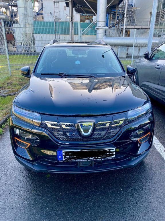 Schwarz Gebraucht 2022 Dacia Spring Comfort Plus Kleinwagen | 10.900 € (Fairer Preis) - Bild 1/4