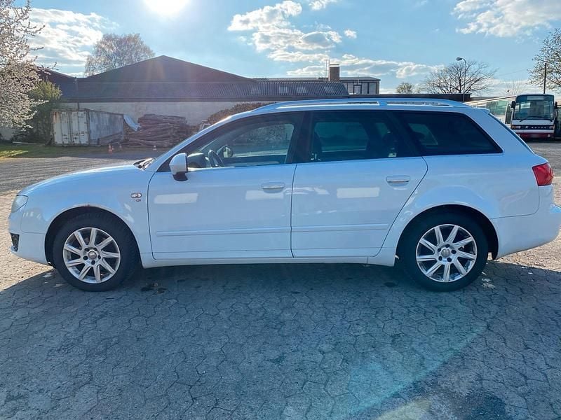 Second-hand Seat Exeo 140 CP (102 kW) 2013 Alb Break