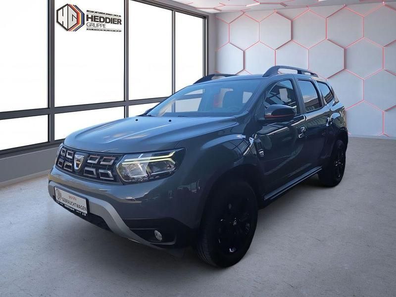 Gebraucht Dacia Duster Extreme 150 PS (110 kW) 2022 Grau SUV