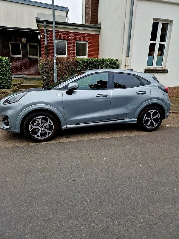 Gebraucht Ford Puma ST-Line 125 PS (91 kW) 2025 Silber SUV