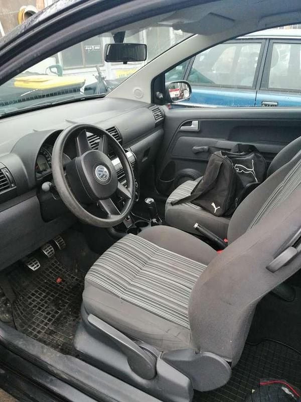 Second-hand VW Fox 54 CP (39 kW) 2006 Hatchback