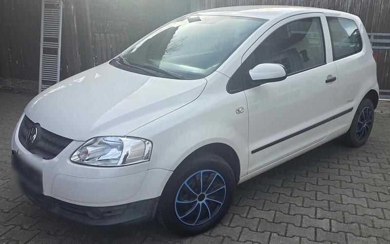 Usata VW Fox 54 CV (39 kW) 2008 Bianco Utilitaria