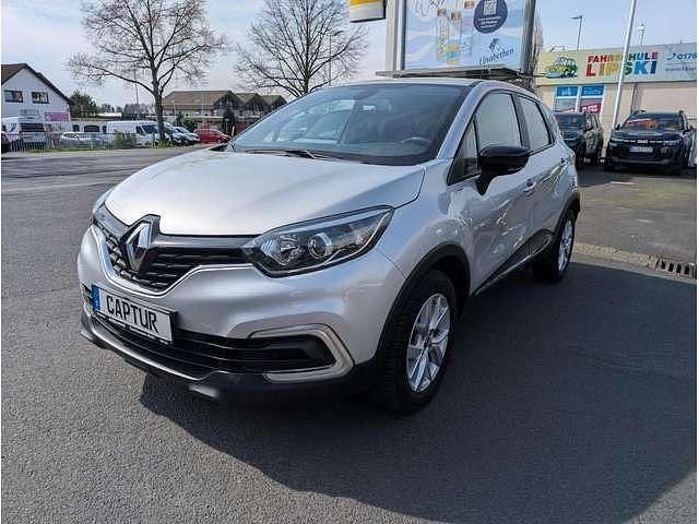 Gebraucht Renault Captur LIMITED 131 PS (96 kW) 2019 Grau (platingrau) SUV