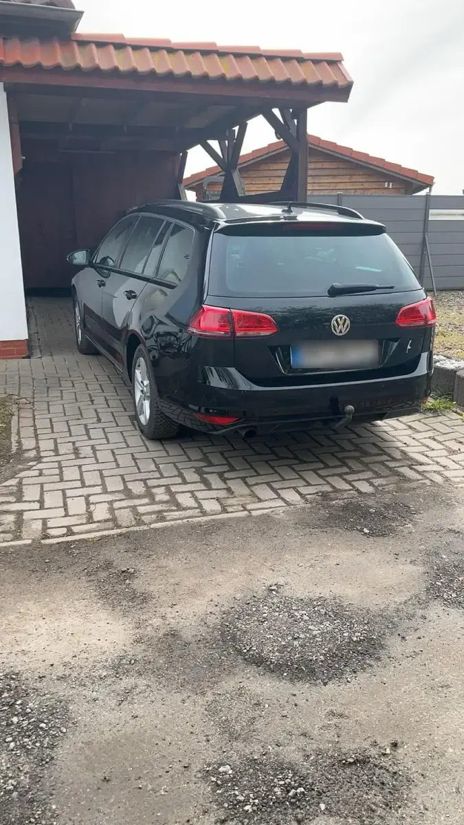 Gebraucht VW Golf VII 110 PS (80 kW) 2014 Schwarz Kombi