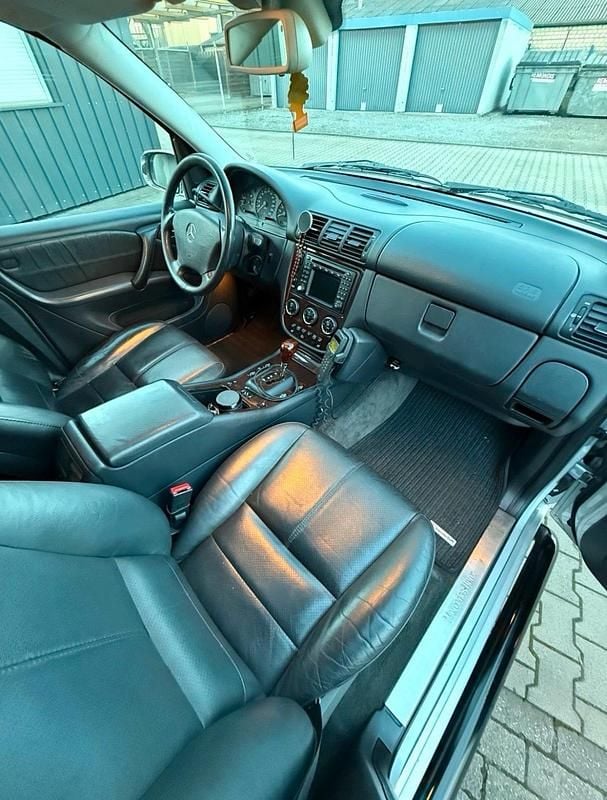 Gebraucht Mercedes ML350 2004 Silber SUV