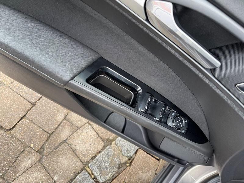 Używany Ford Mondeo Titanium 160 KM (117 kW) 2015 Brązowy Sedan/Limuzyna