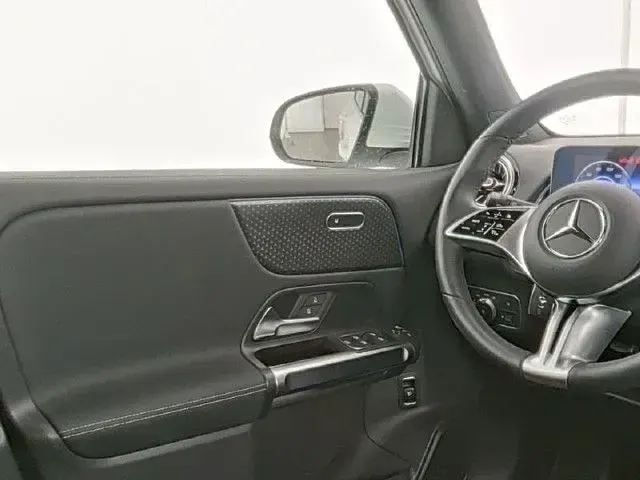 Gebraucht Mercedes EQB250 139 kW (190 PS) 2024 SUV