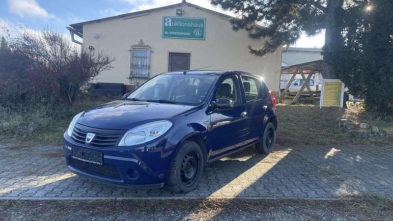 Gebraucht Dacia Sandero Basis 75 PS (55 kW) 2009 Dacia blau marine Kleinwagen