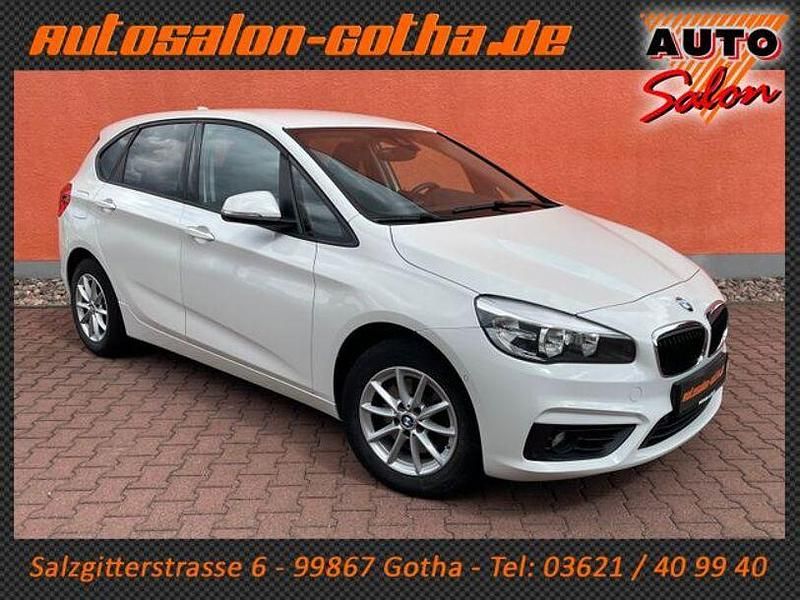 Gebraucht BMW 220 Active Tourer Advantage 192 PS (141 kW) 2018 Weiß Van / Kleinbus
