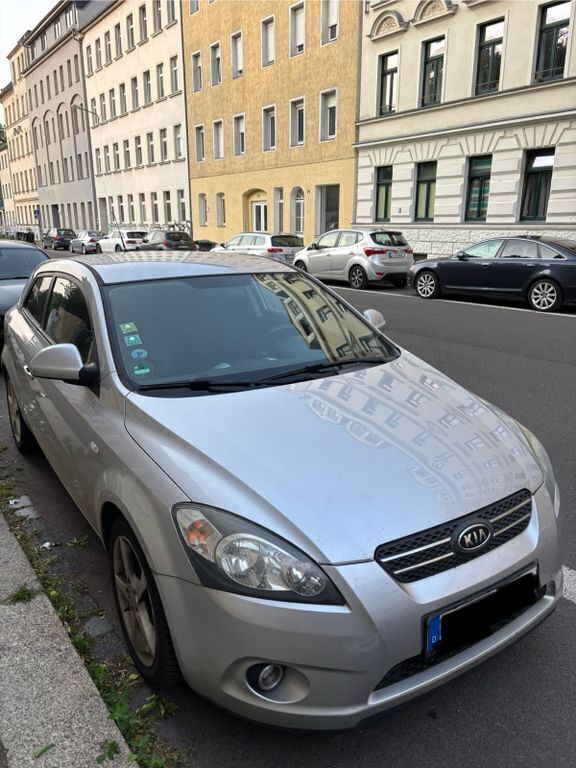 Silber Gebraucht 2008 Kia ProCeed EX Kleinwagen | 2.400 € - Bild 1/4