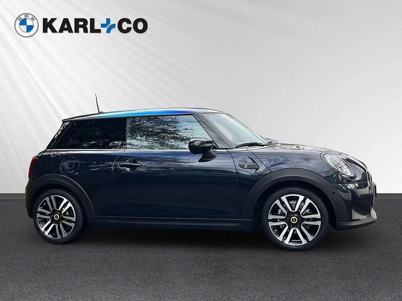 Gebraucht Mini Cooper SE 135 kW (184 PS) 2022 Schwarz Kleinwagen