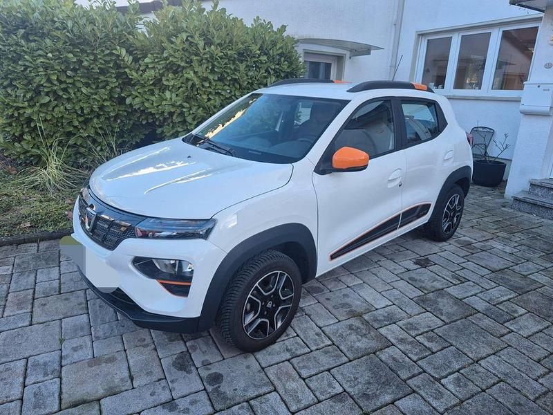 Gebraucht Dacia Spring Comfort Plus 33 kW (45 PS) 2021 Weiß Kleinwagen