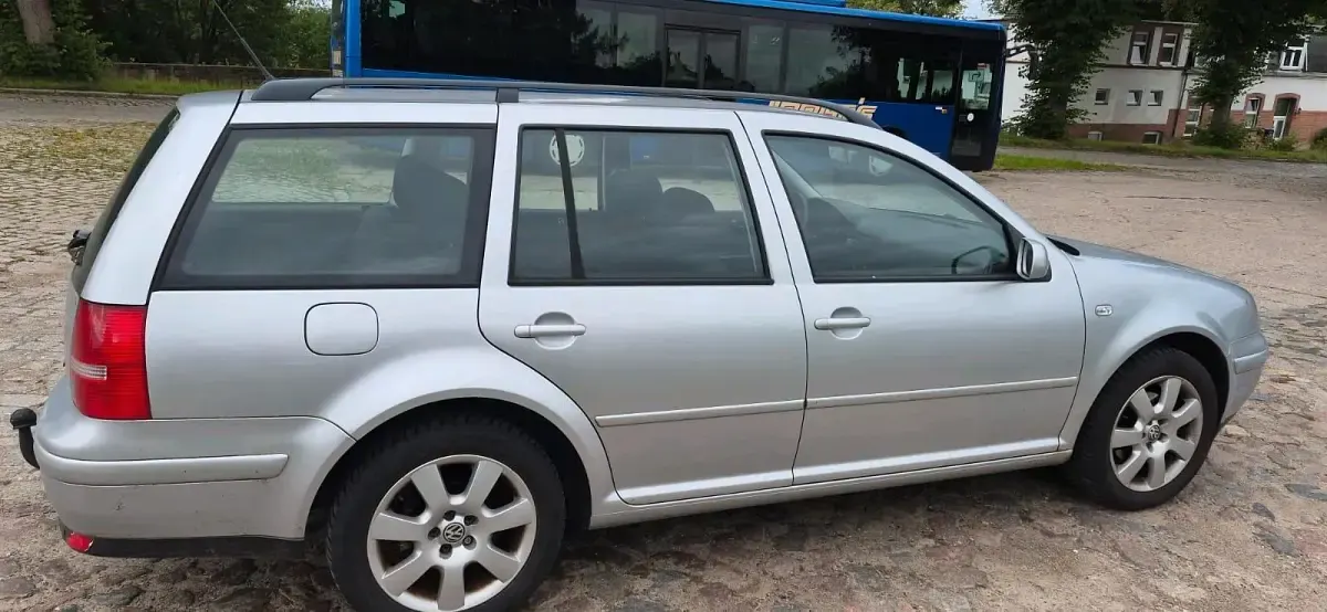 Gebraucht VW Golf IV 75 PS (55 kW) 2005 Silber Kombi