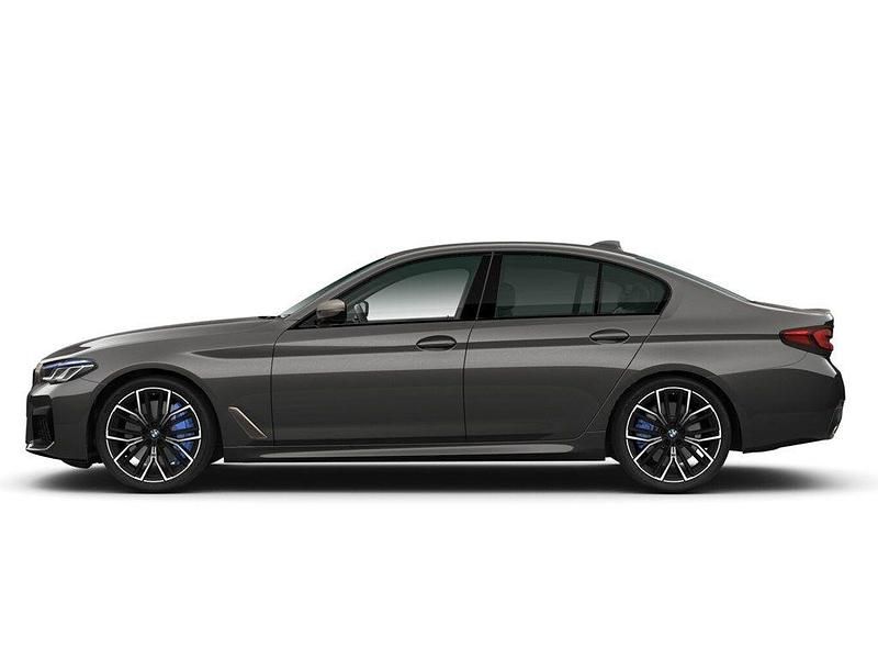 Gebraucht BMW M550 Shadowline 530 PS (389 kW) 2022 Sophistograu brillanteffekt metalli Limousine