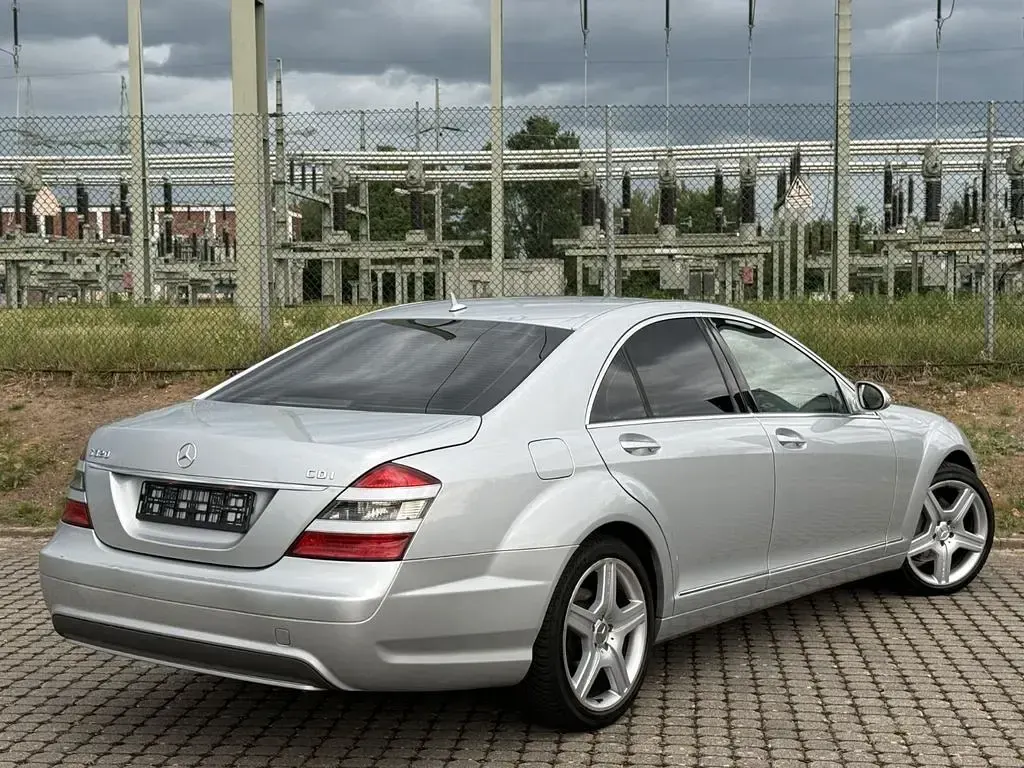 Gebraucht Mercedes S320 235 PS (172 kW) 2007 Silber Limousine