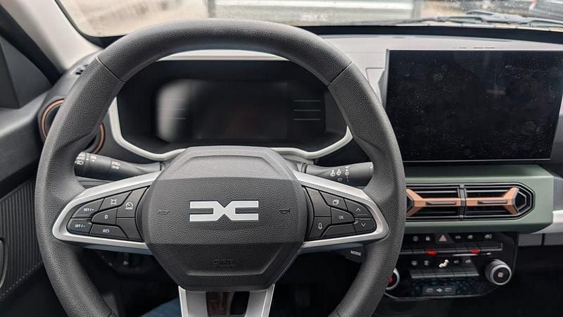 Gebraucht Dacia Spring Extreme 47 kW (65 PS) 2025 Grün Kleinwagen