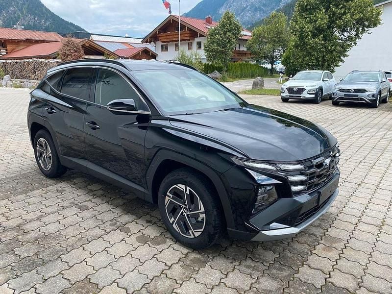 Schwarz Neu 2025 Hyundai Tucson Style SUV | 34.900 € (Fairer Preis) - Bild 1/4