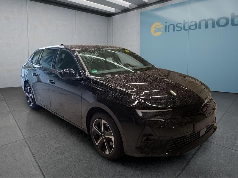 Gebraucht Opel Astra 131 PS (96 kW) 2024 Schwarz Kombi