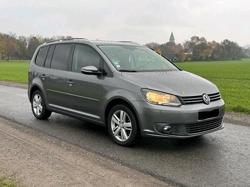 Gebraucht VW Touran 140 PS (102 kW) 2010 Van / Kleinbus