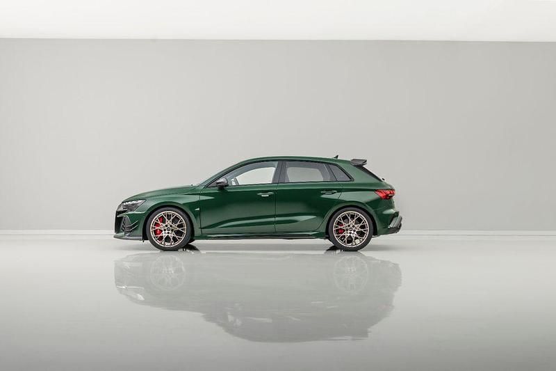 Gebraucht Audi RS3 Sportback Competition 400 PS (294 kW) 2026 Grün Kleinwagen