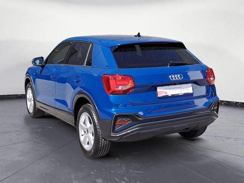 Gebraucht Audi Q2 S-Line 150 PS (110 kW) 2025 Blau SUV